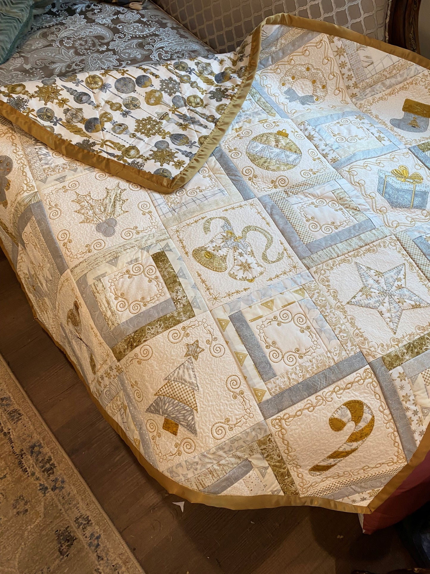 Silver & Gold Applique & Embroidered Christmas Quilt