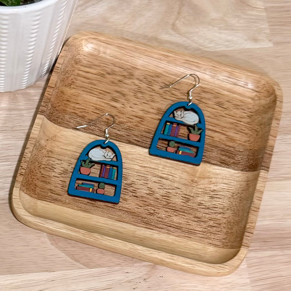 Bookish Cat Dangle Earrings | Handmade Bookshelf Dangle Earrings
