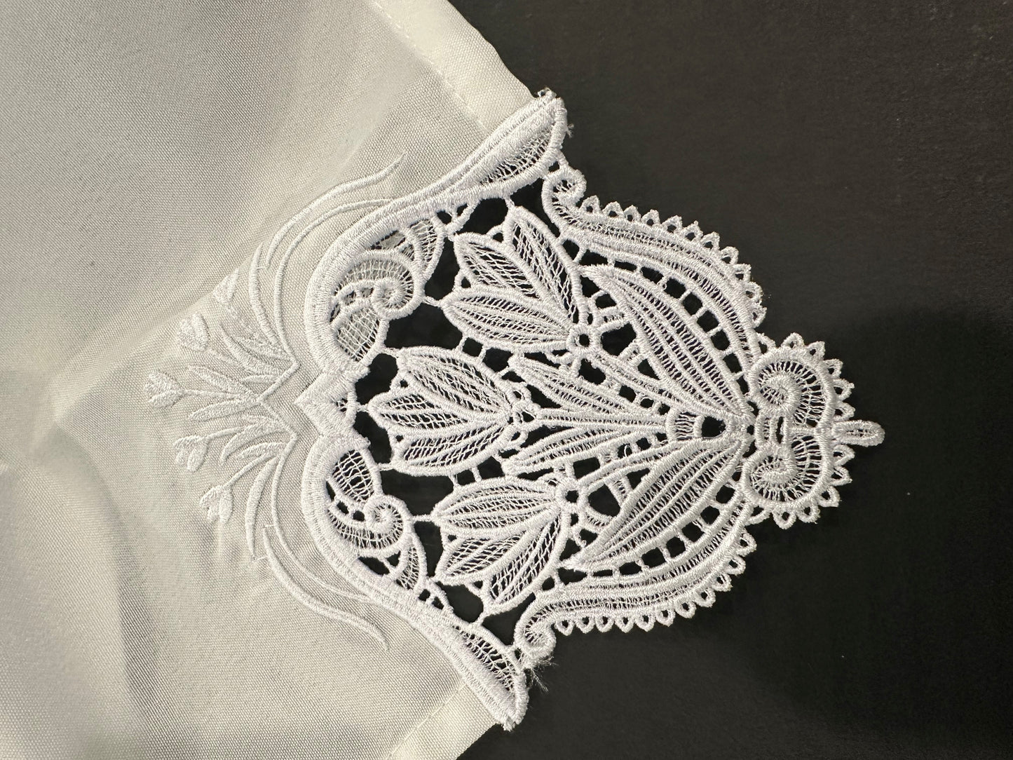Lace Floral Napkin Set (4)