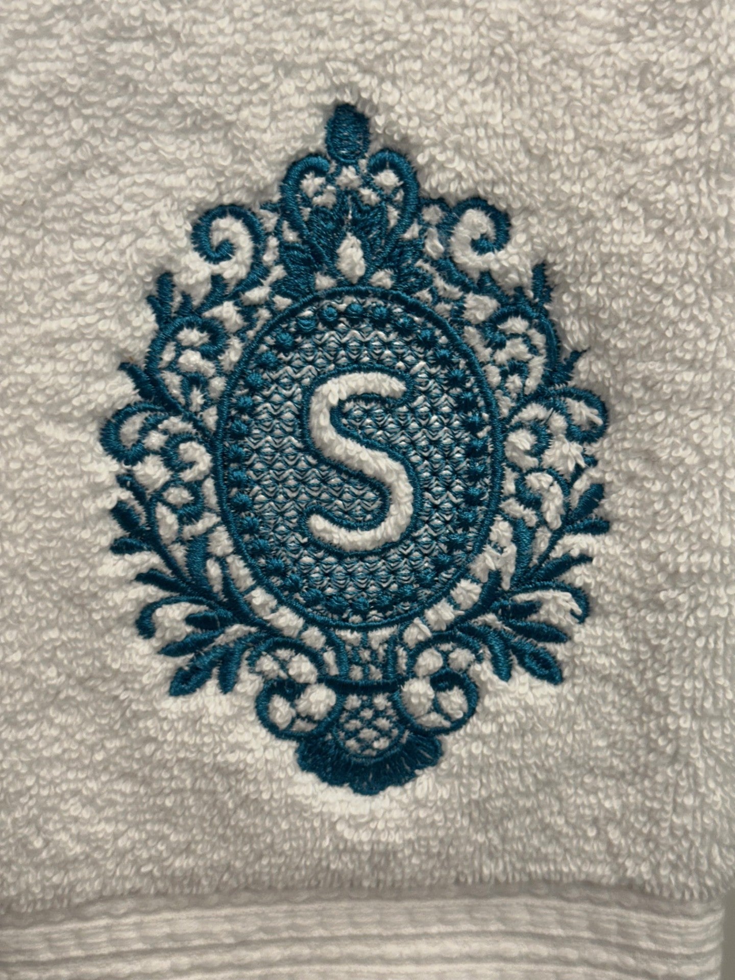 Filigree Hand Towel