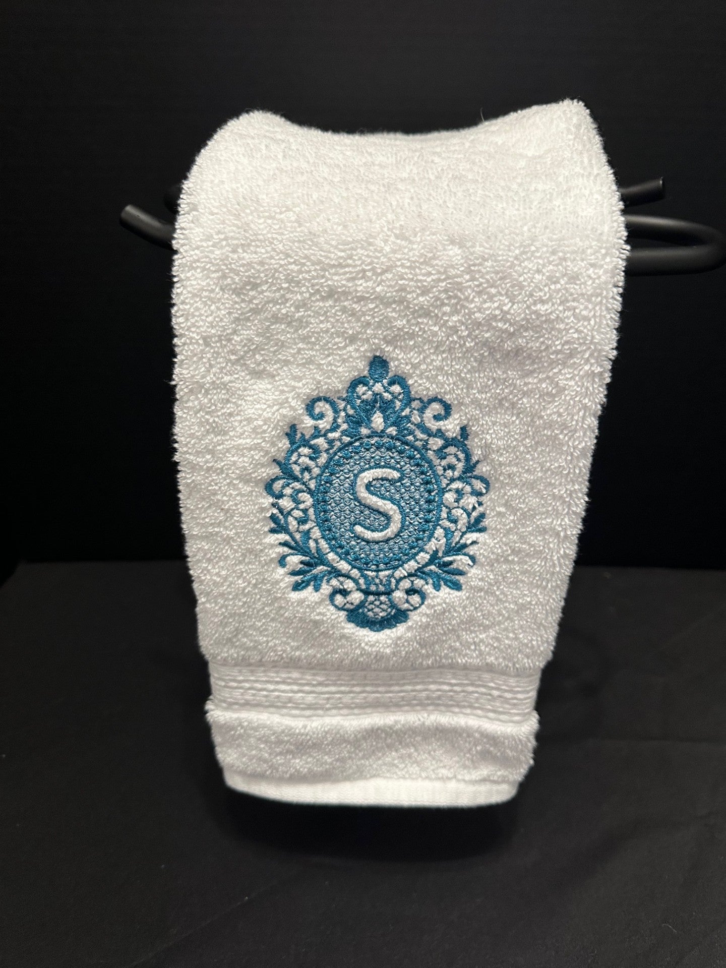 Filigree Hand Towel