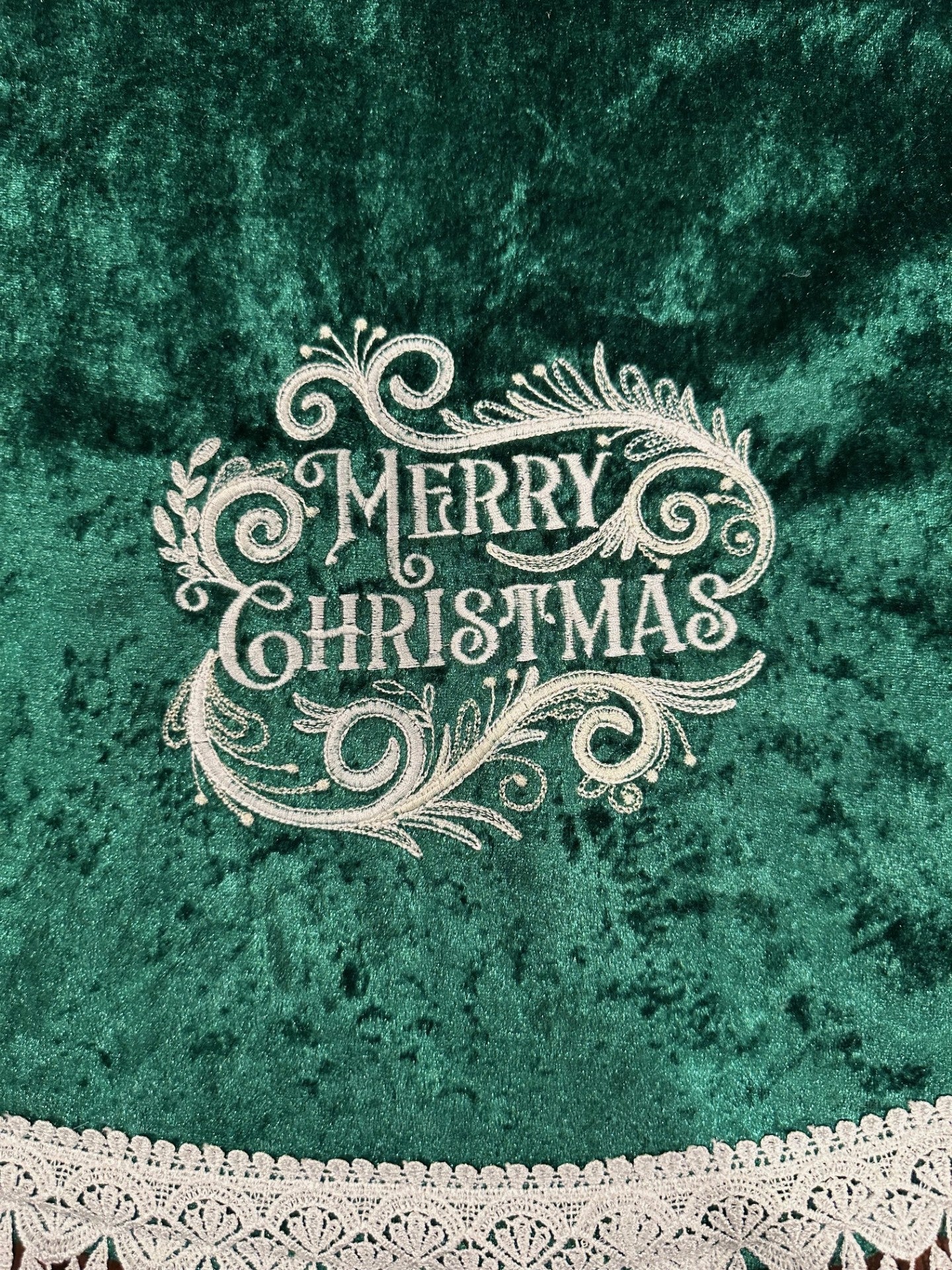 Merry Christmas Tree skirt