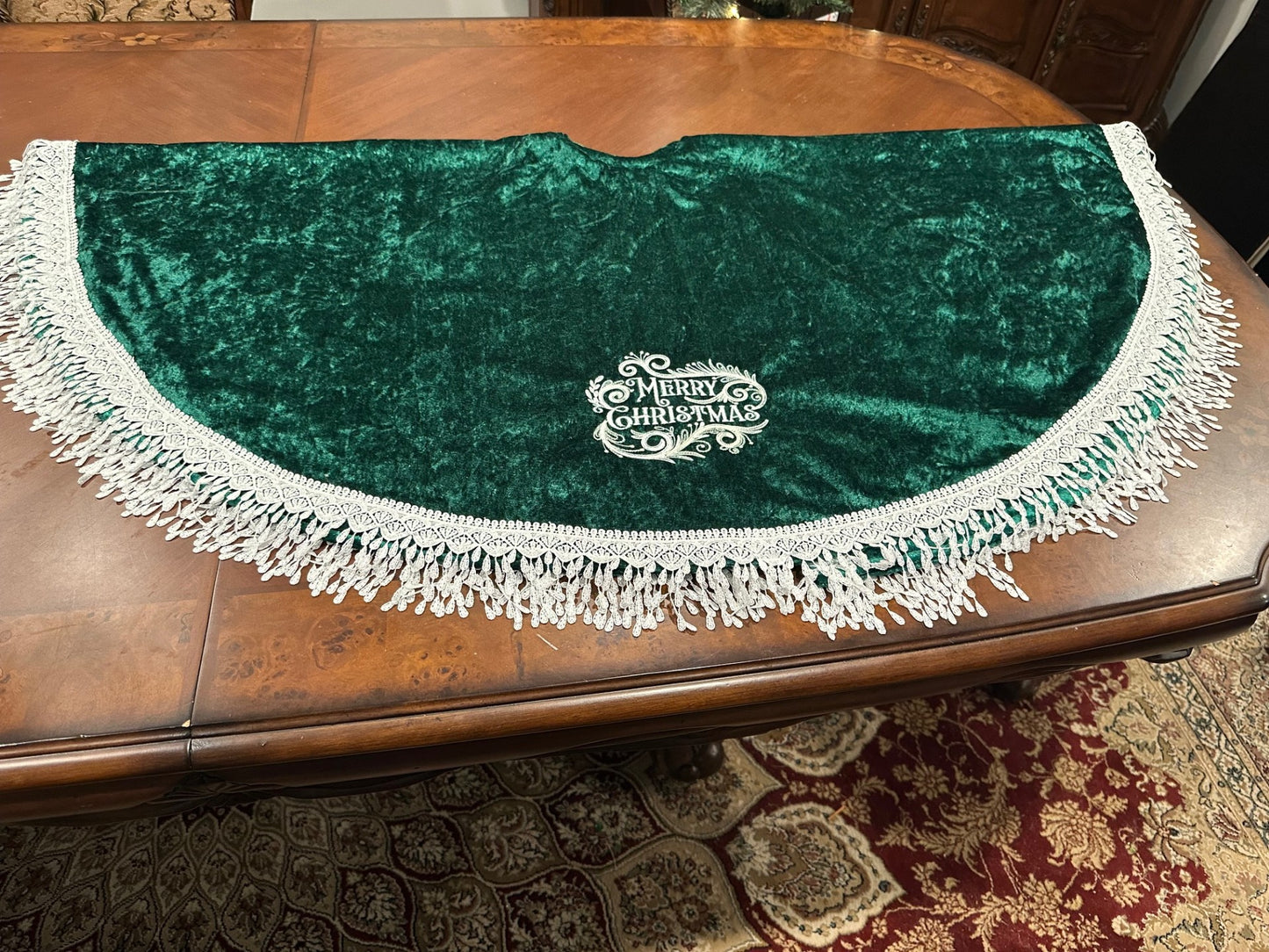 Merry Christmas Tree skirt
