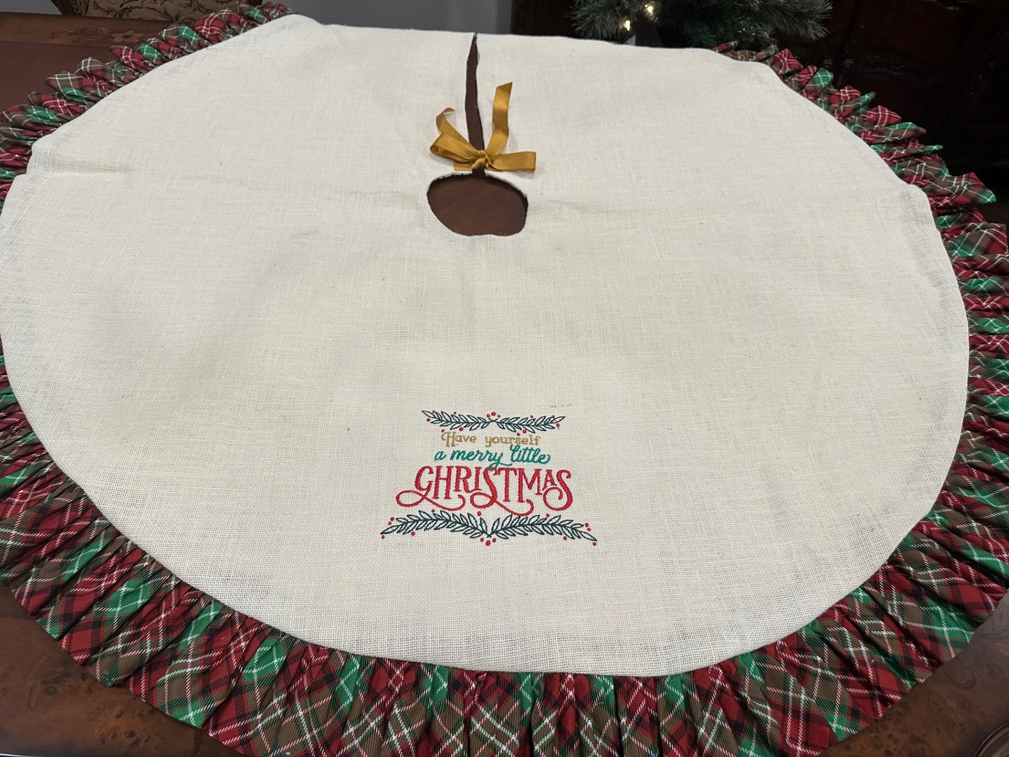 Country Chic Tree Skirt