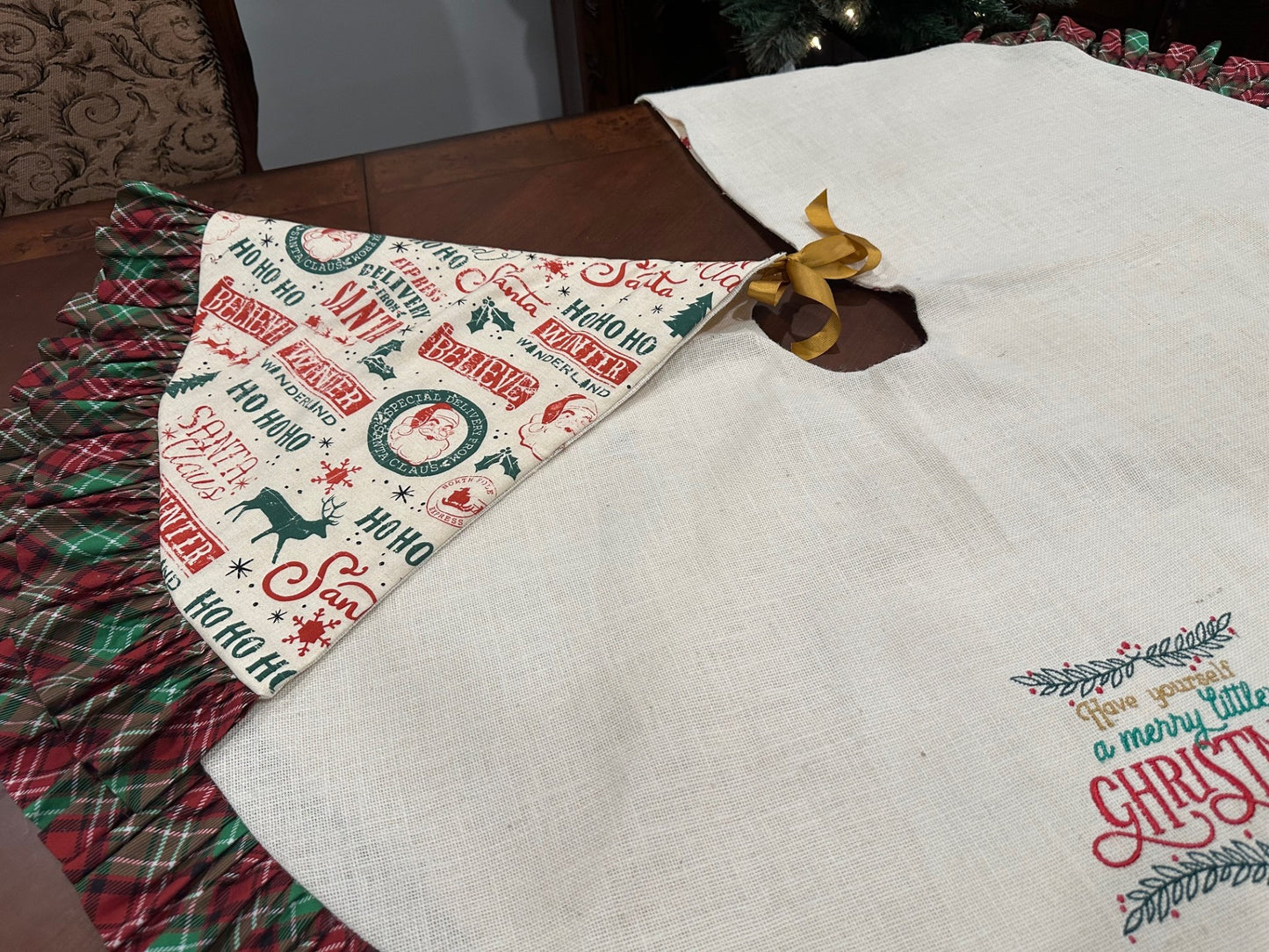 Country Chic Tree Skirt