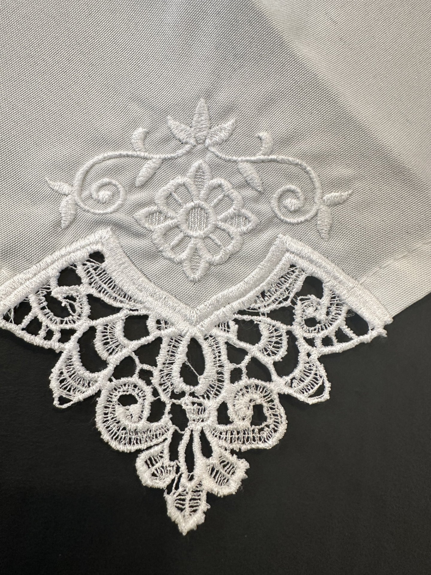 Lace Floral Napkin Set (4)